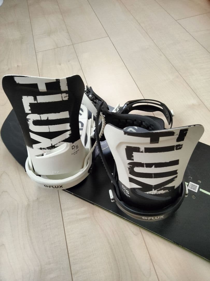 FLUX DS　Mサイズ　スノーボードビンディング　美品