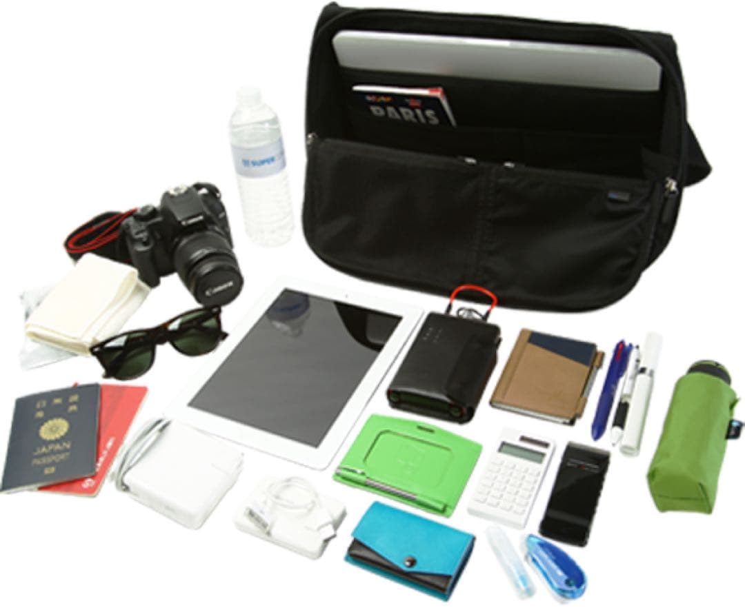 【極美品】SUPERCONSUMER ひらくPCバッグ ネイビー