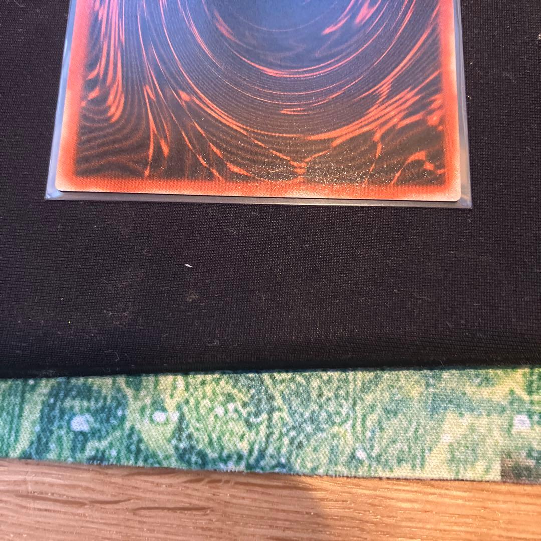 ゆ 三幻神 オシリスの天空竜 オベリスクの巨神兵 ラーの翼神竜