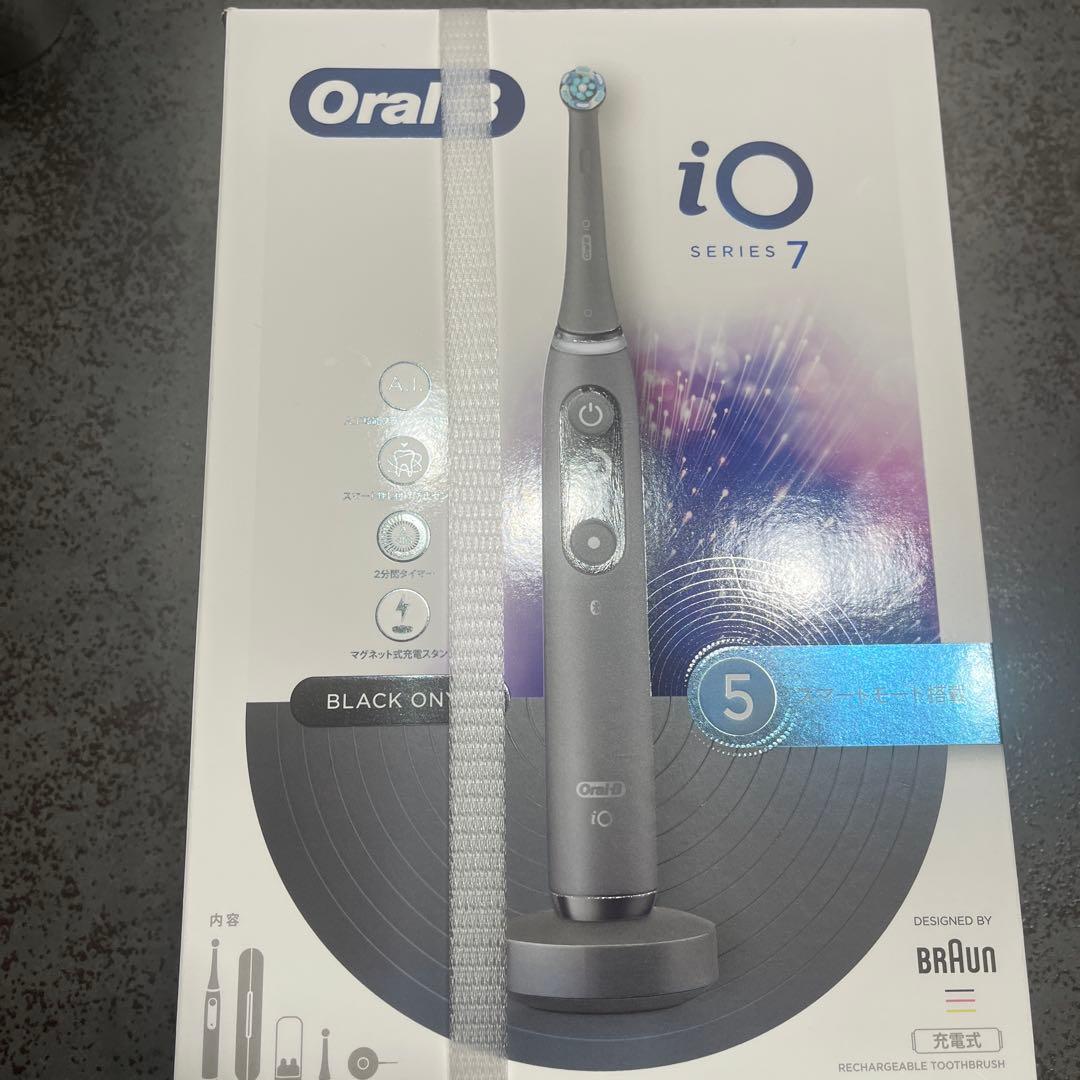 Oral-B iO Series 7 Black Onyx 本体
