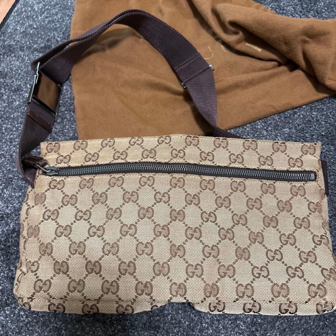 GUCCI ボディバッグ・ウエストポーチ ベージュ・ブラウン