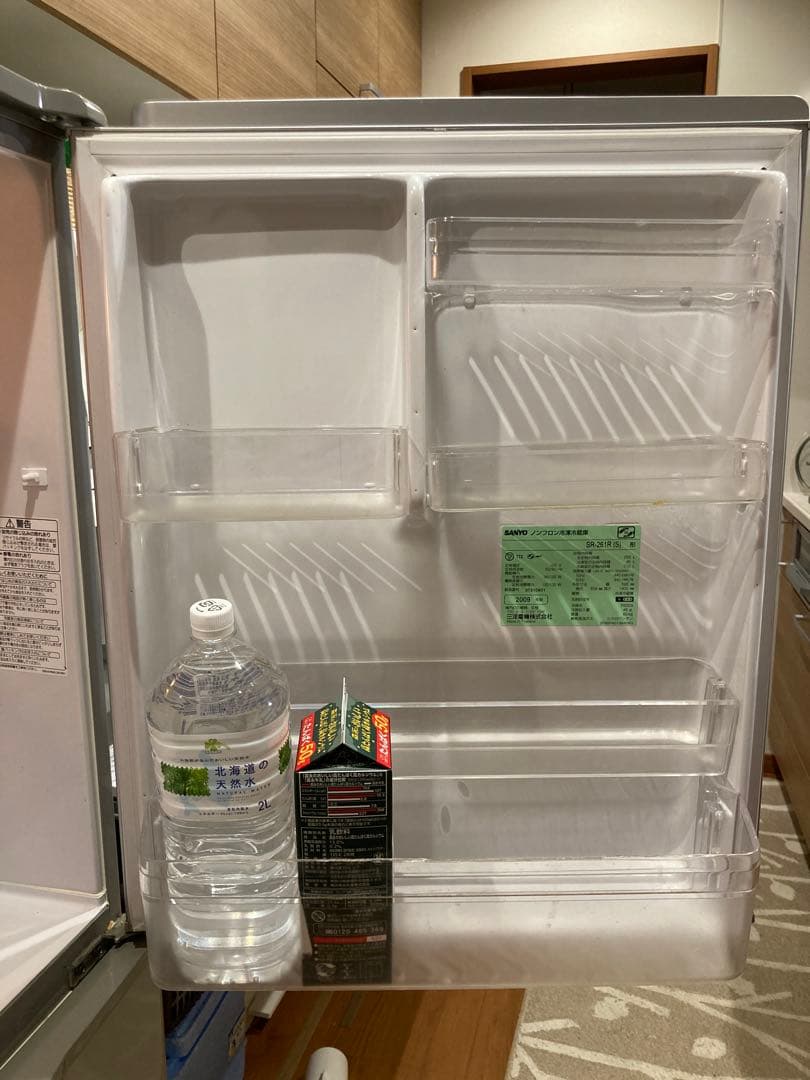 1/29出品取下予定(送料込)レンジが置ける冷蔵庫SR-261R 3ドア レトロ