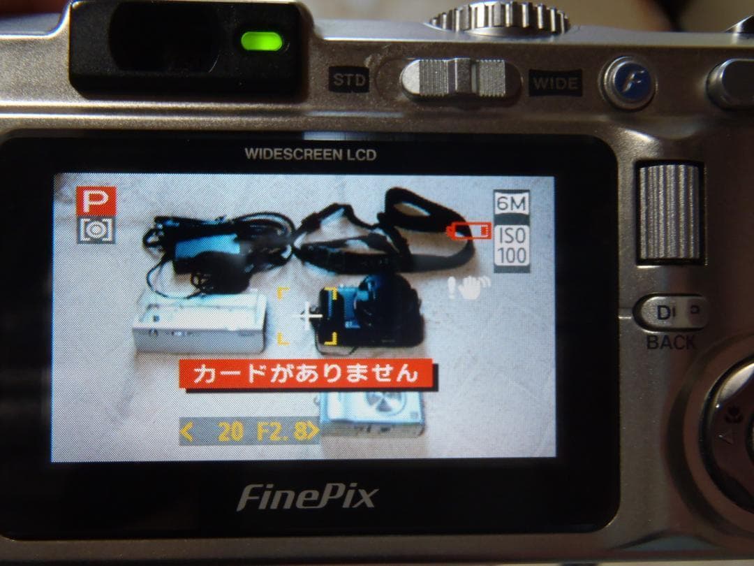 ❤️激レア❤️F810❤️富士フィルム★１台だけ出品。他は付属しません（売切れ）