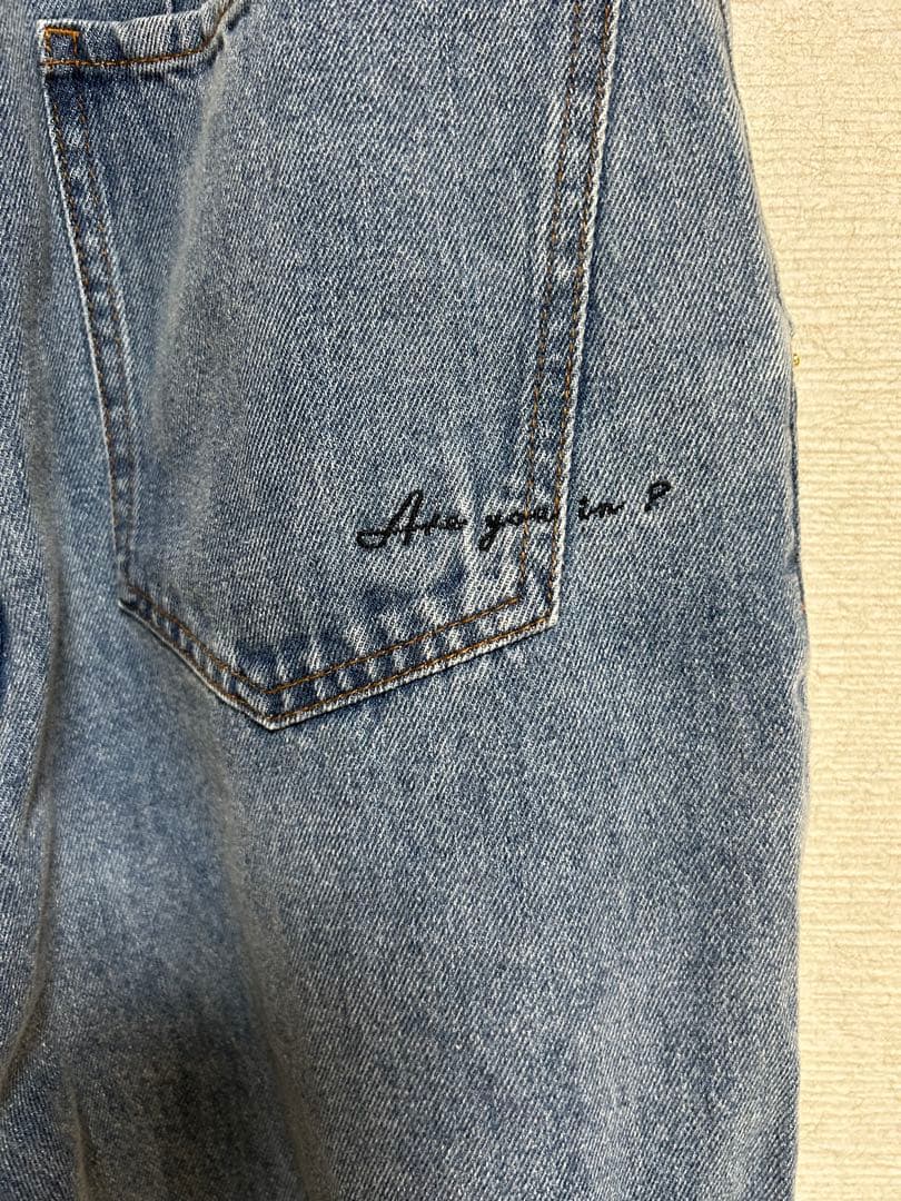 辻元舞さん　I'm in デニム　丈短め　Ｍ　ライトブルー