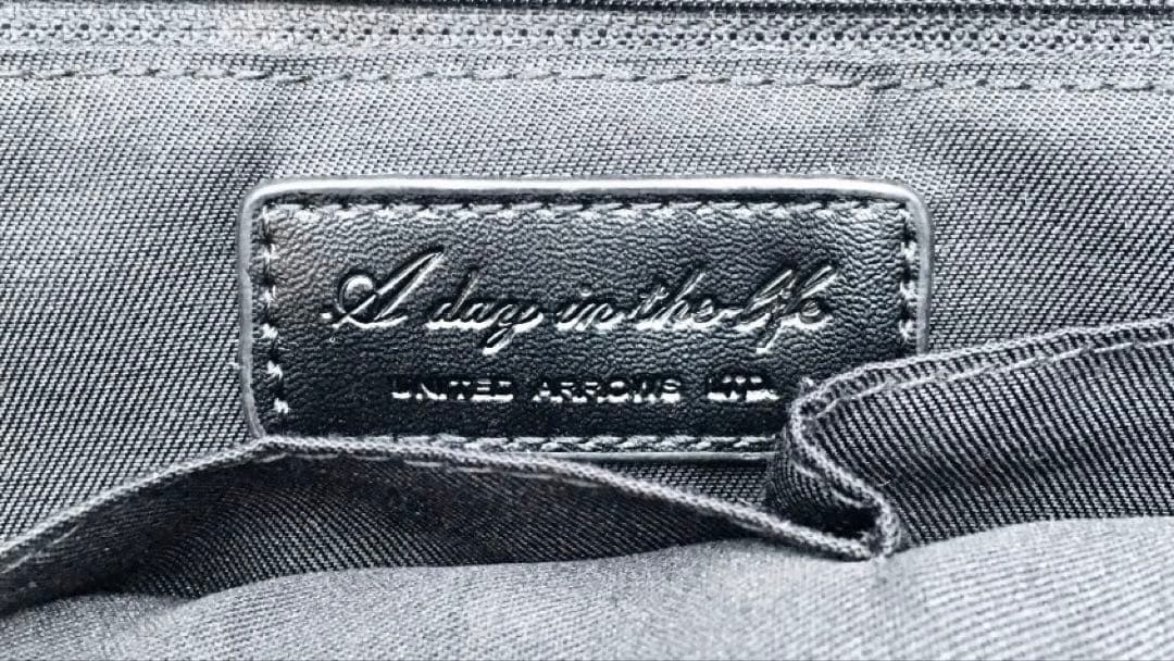 美品！ アデイインザライフ ユナイテッドアローズ レザートートバッグ グレー