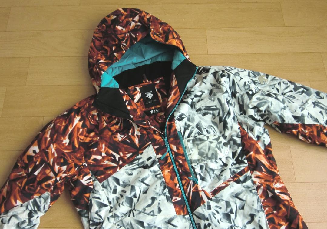 ■■11月限定■送料無料■美品■DESCENTE■男性用スキーウエア上下■XO■