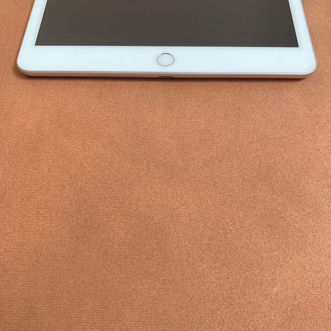 333【早い者勝ち】iPad7 第7世代 32GB WIFIモデル☆