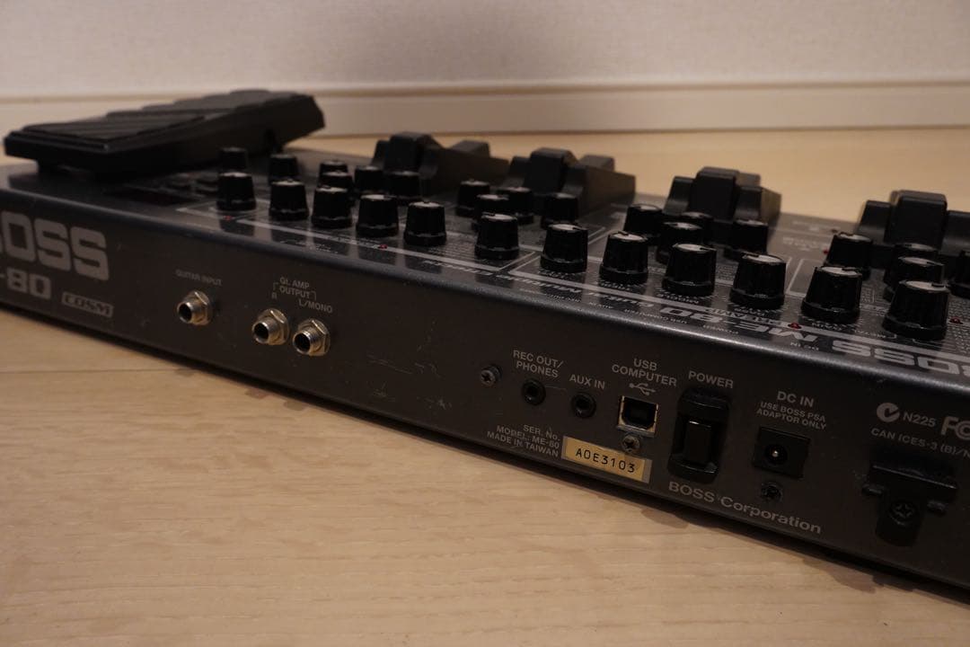 BOSS ME80 マルチエフェクター