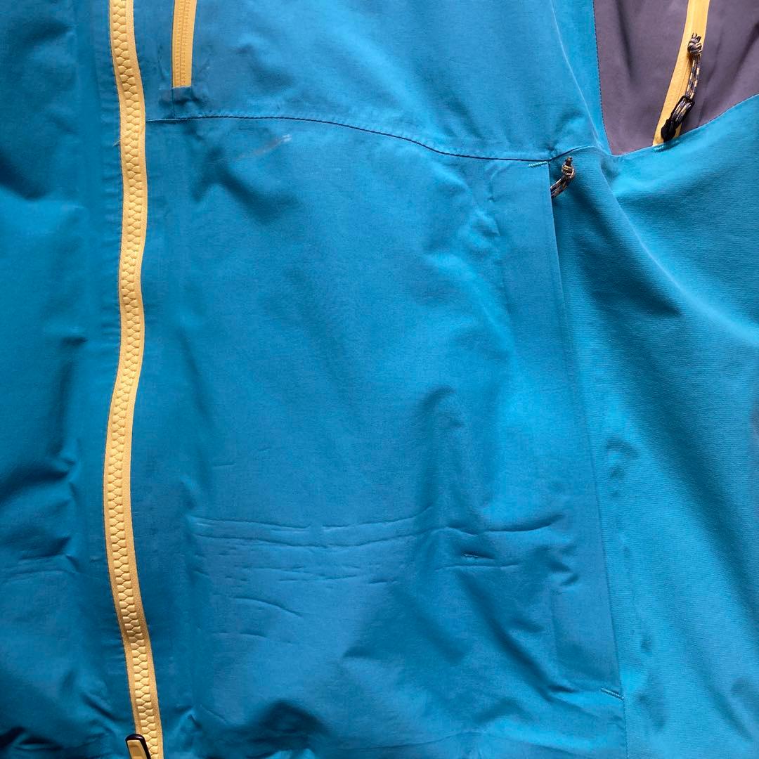 気まぐれ値引き　本日0時まで限定バートンAK ジャケット　パンツセット