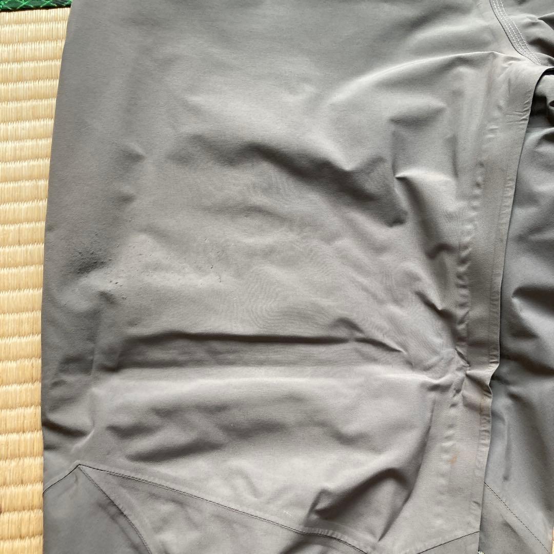 気まぐれ値引き　本日0時まで限定バートンAK ジャケット　パンツセット