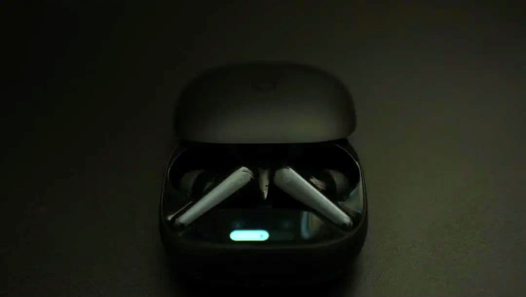 Soundcore Liberty 4 Pro ブラック