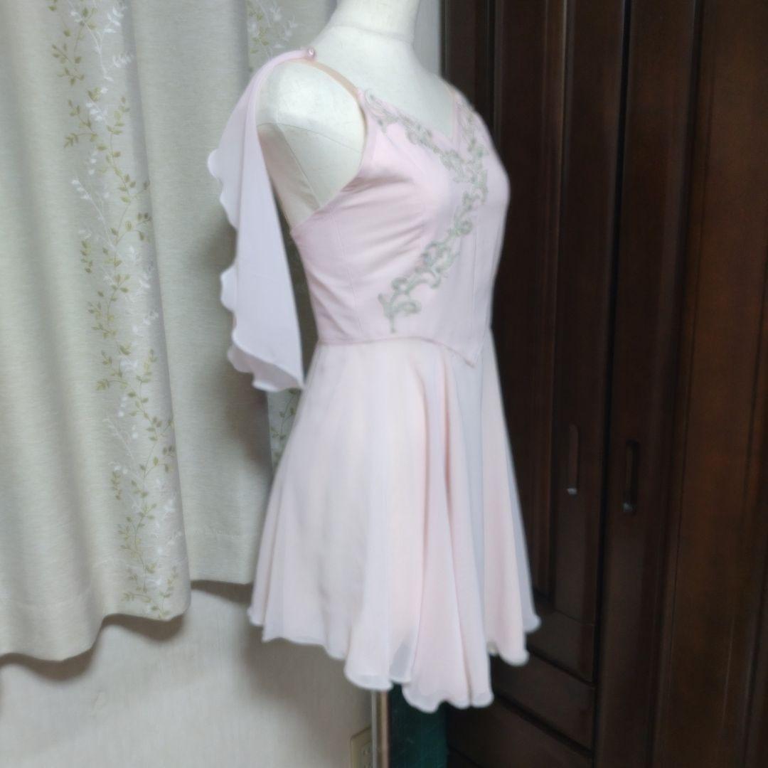 【最終値下げ】【新品】バレエ衣装　淡いピンク　９号　タリスマン等