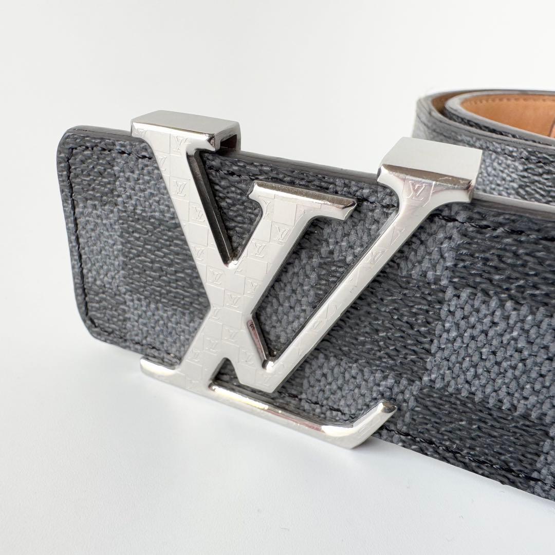 【美品】ルイヴィトン サンチュール イニシャル ダミエグラフィット LV