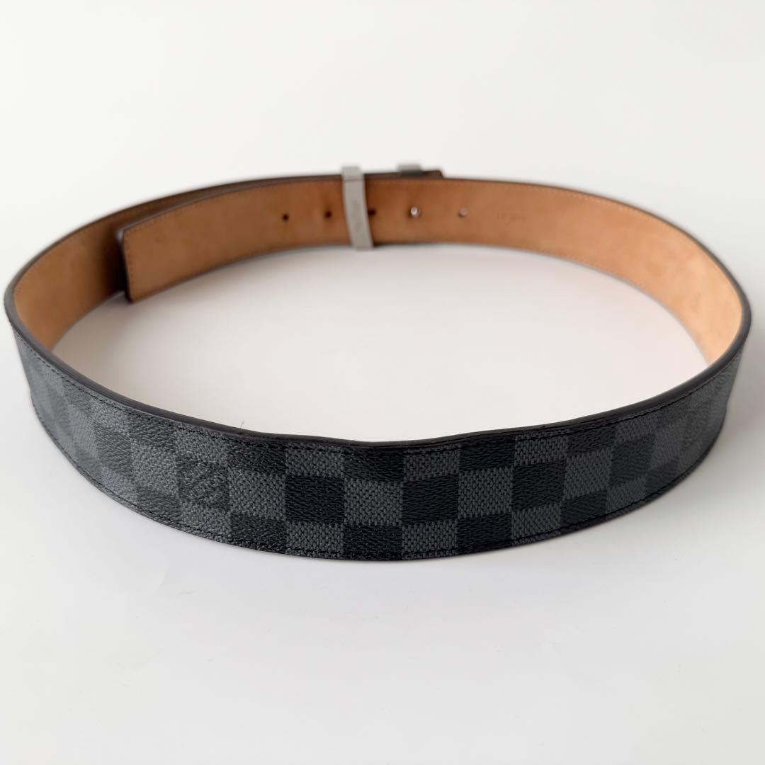 【美品】ルイヴィトン サンチュール イニシャル ダミエグラフィット LV