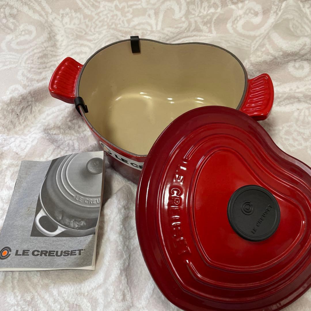 値下げ　早い者勝ち　LE CREUSET ハート型鍋 レッド 定価41,500円
