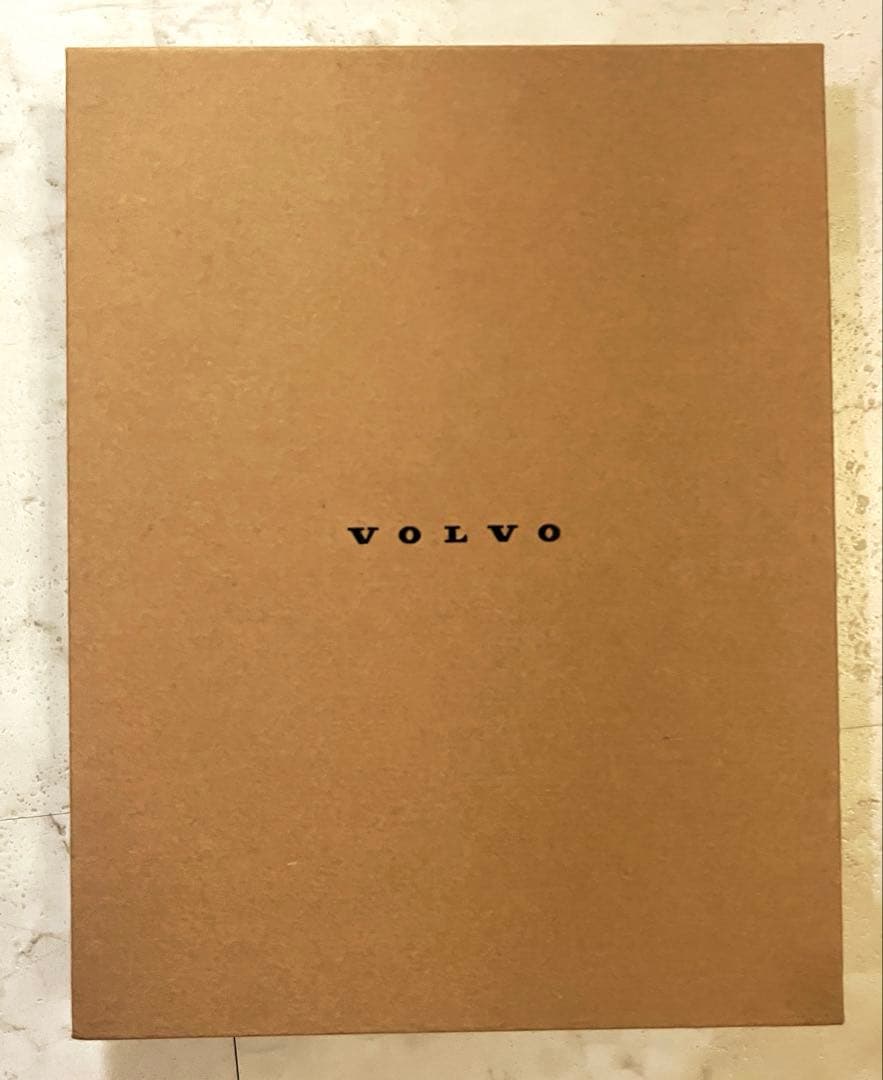 Volvo純正　キーフォブシェル　セット ブラック ホワイト