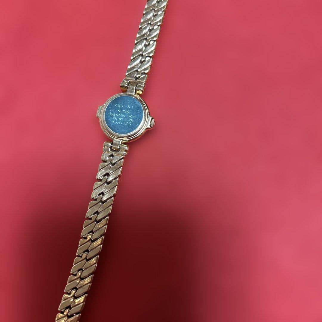 SEIKO エクセリーヌダイヤ　ルビー　ゴールド 宝石付き時計