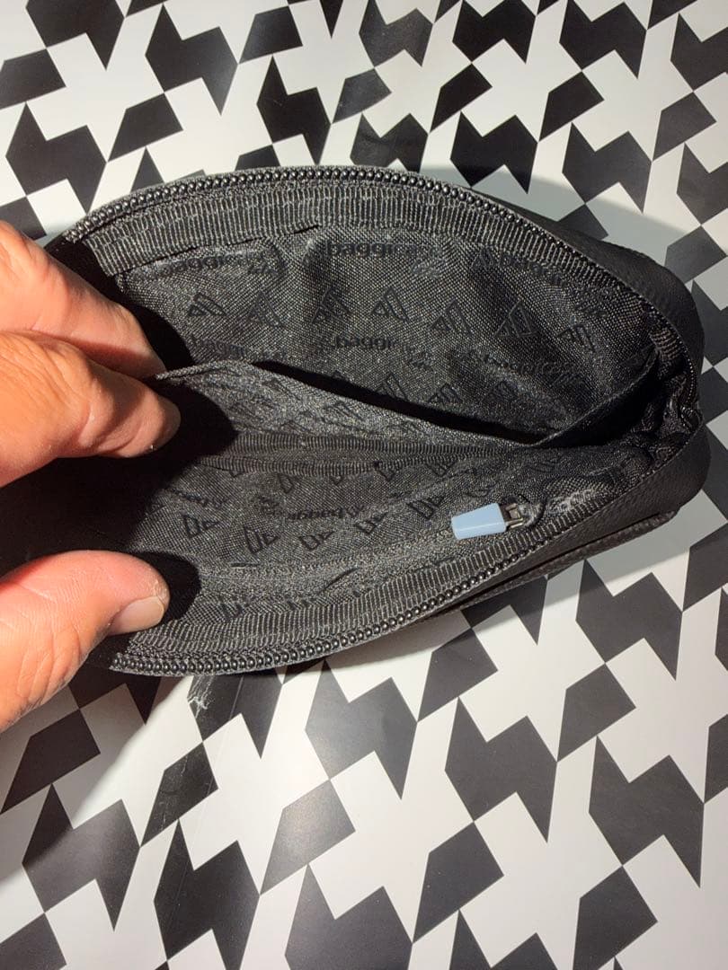 assos baggicase Wallet Black Series アソス