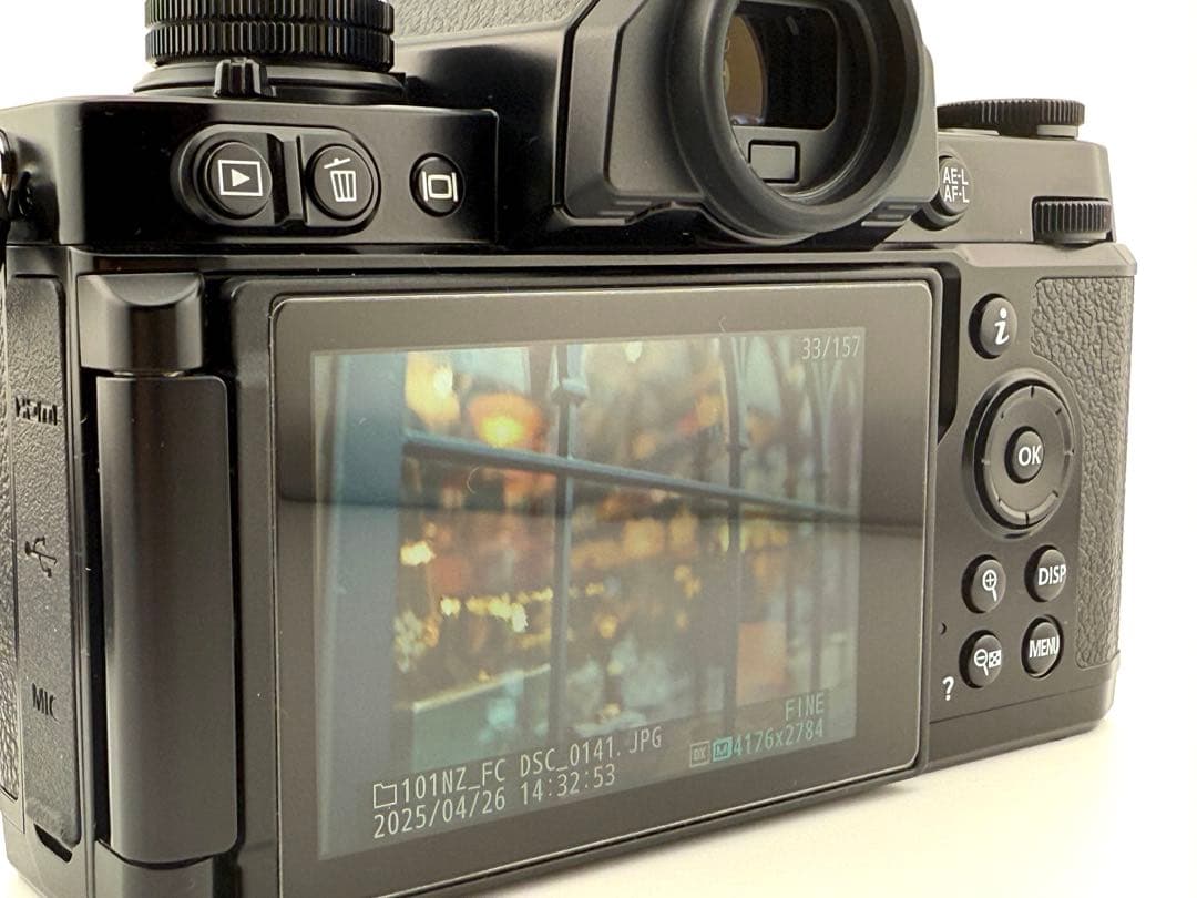 ■ほぼ新品■ Nikon Zfc ボディ ブラック　ニコン