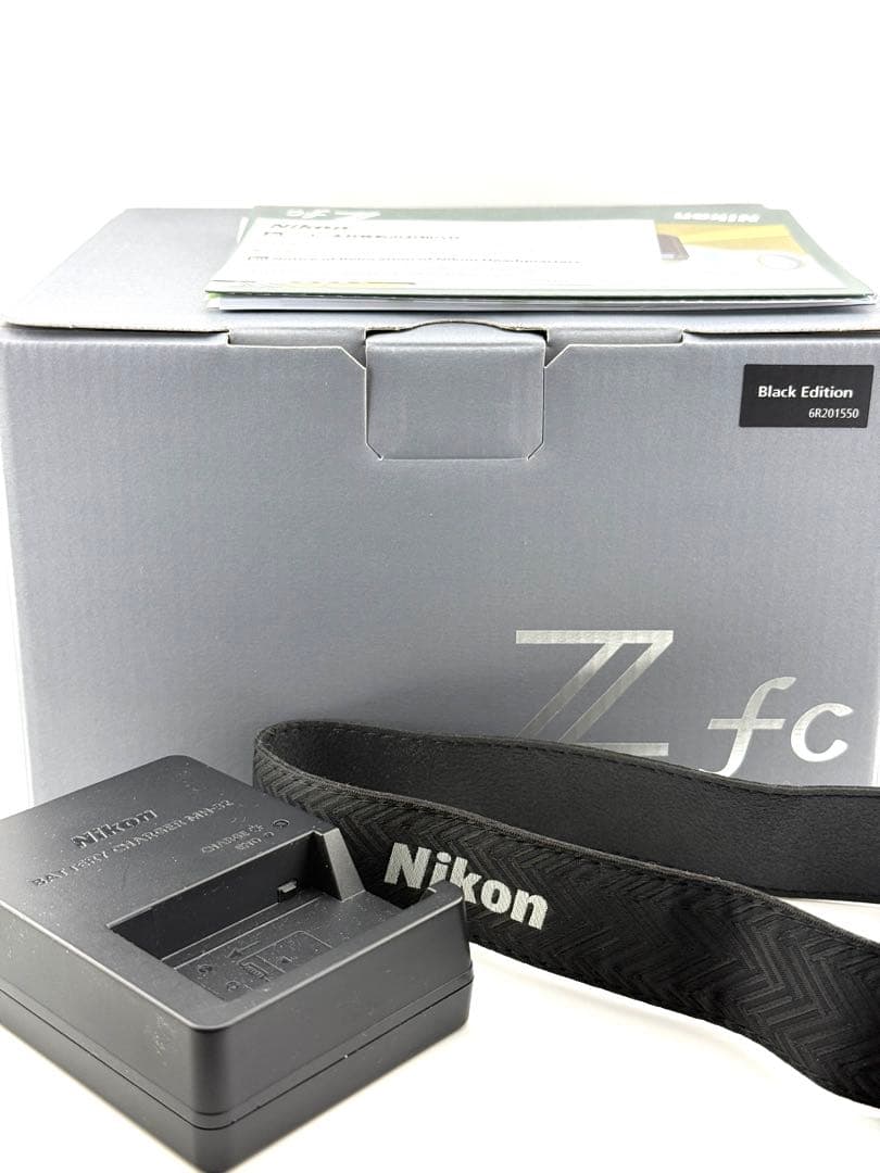 ■ほぼ新品■ Nikon Zfc ボディ ブラック　ニコン