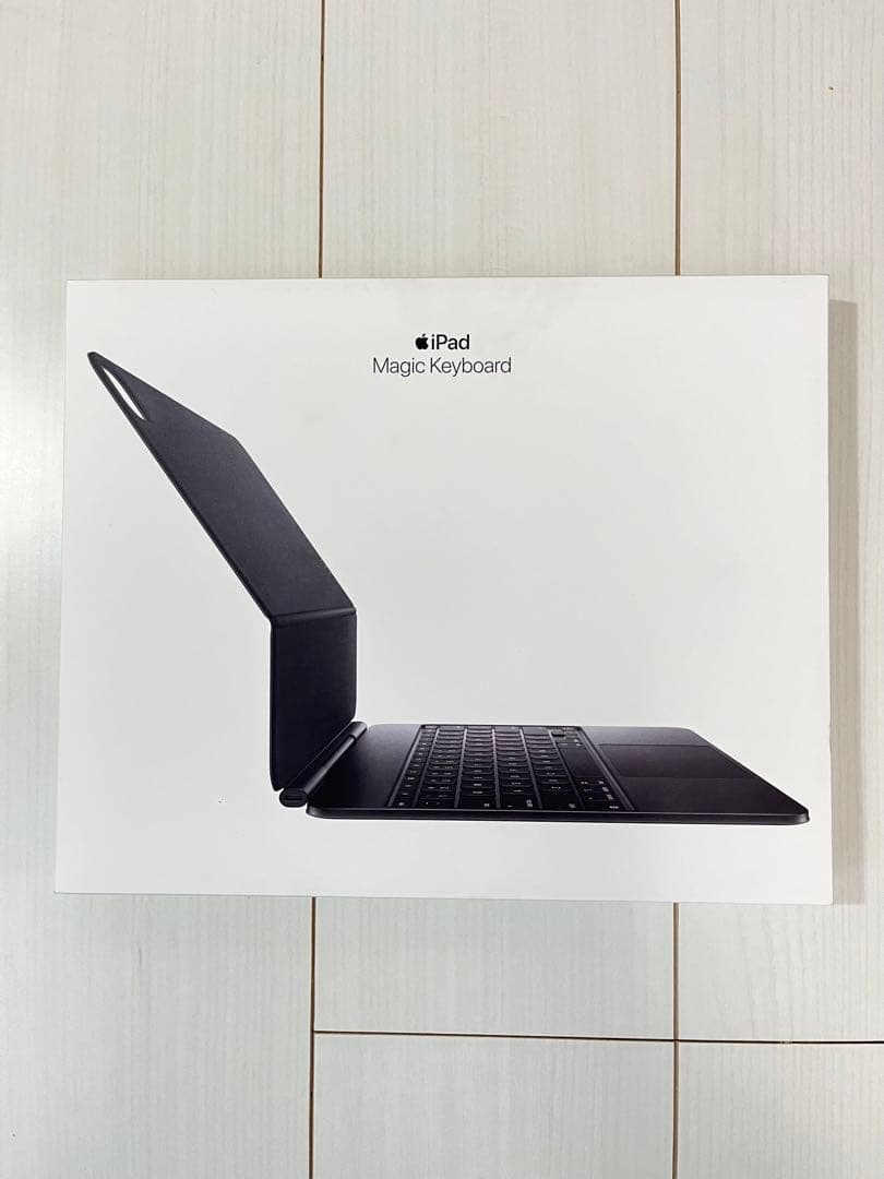 【新品】Apple iPad Magic Keyboard 13インチ M4