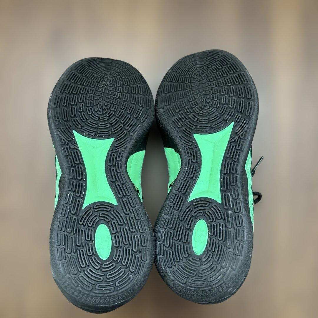 【訳あり】NIKE バスケットシューズ　サブリナ3