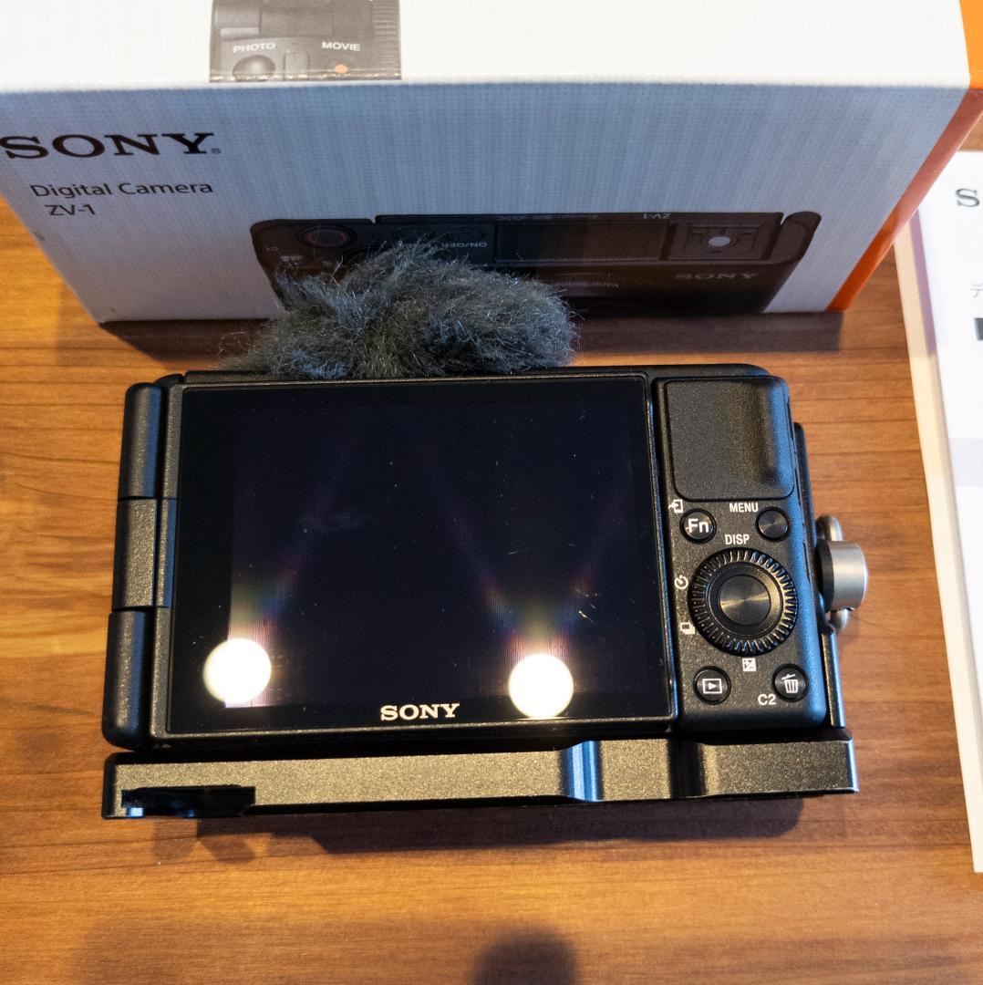 SONY ZV-1 Vlogcam 【箱あり・グリップ付き！】