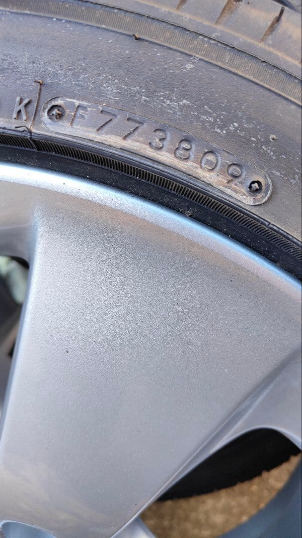 み*ぃ様 トヨタ プリウス純正　17インチホイールセット