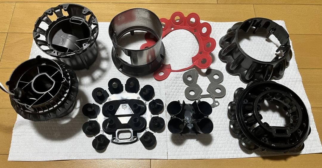 DYSONサイクロンクリーナーSV12/V10状態良品