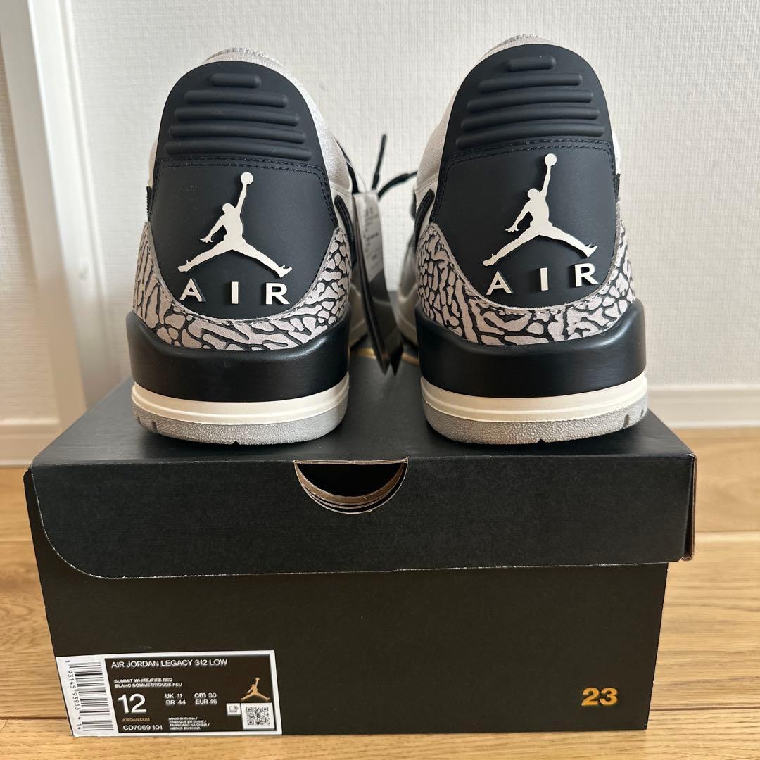 AIR JORDAN LEGACY 312 LOW 12 30.0cm 未使用