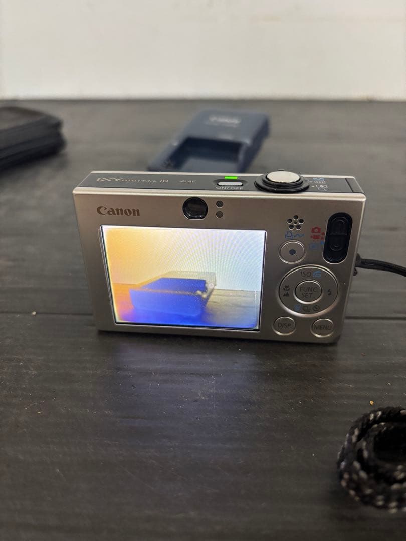 【動作品‼️】Canon製　IXY DIGITAL 10 シルバー　デジタルカメラ