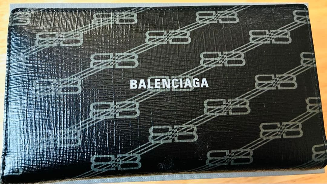 【美品！保証書付】BALENCIAGA コンチネンタル　長財布 メンズ