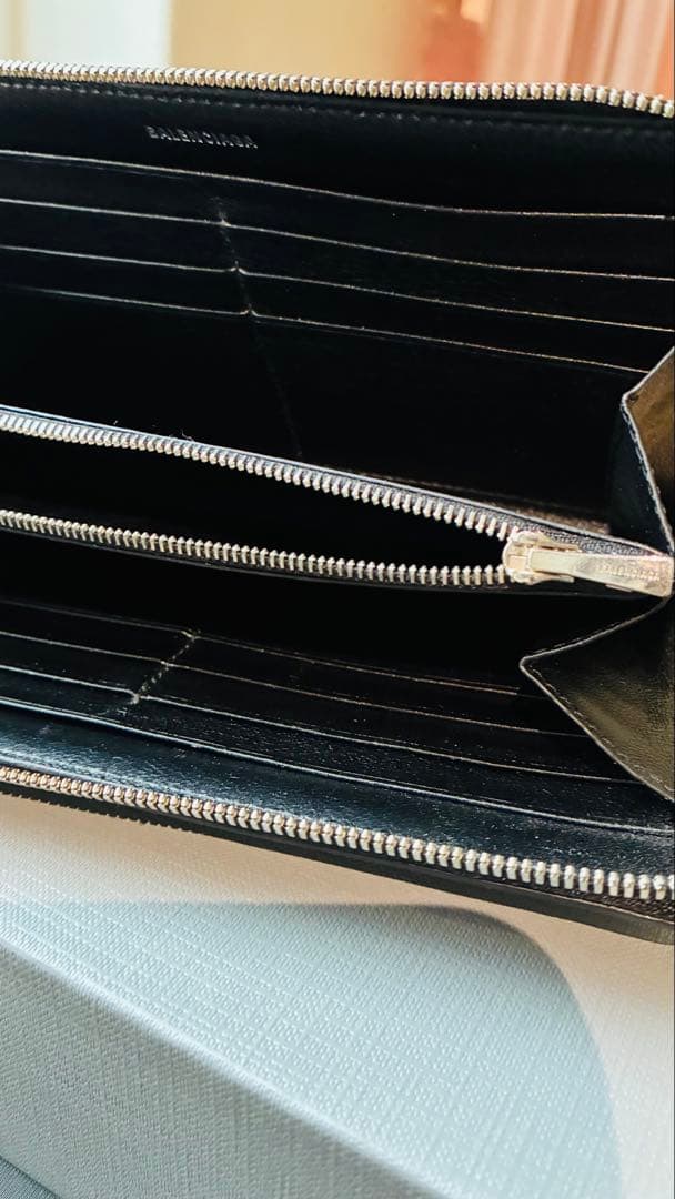 【美品！保証書付】BALENCIAGA コンチネンタル　長財布 メンズ