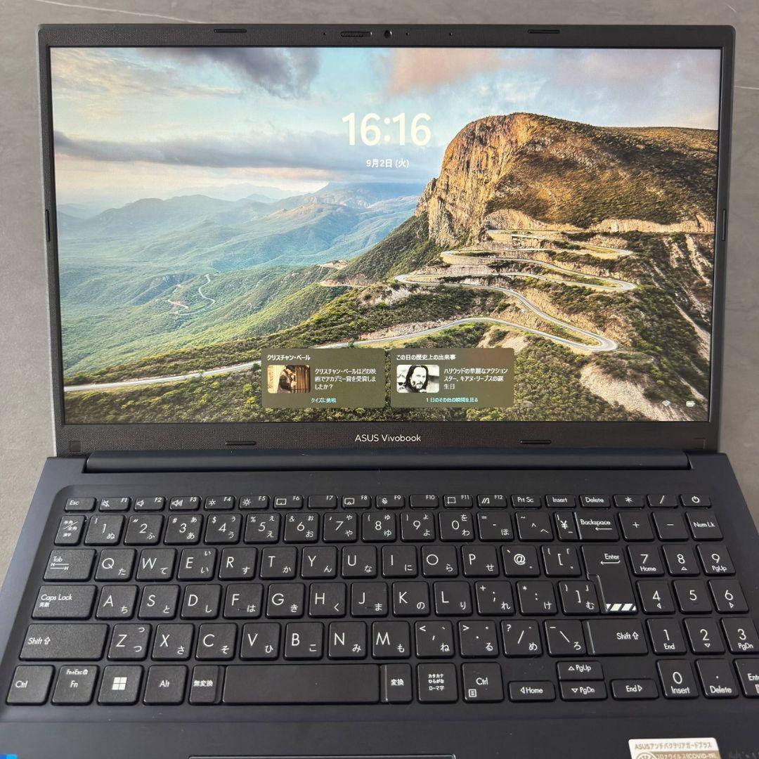 ASUS VivoBook X1502VA ノートPC 15.6インチ