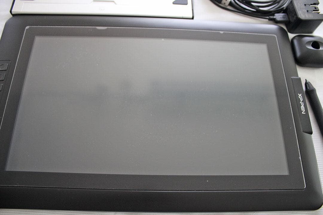 液タブ・ペンタブ XP-Pen Artist 15.6