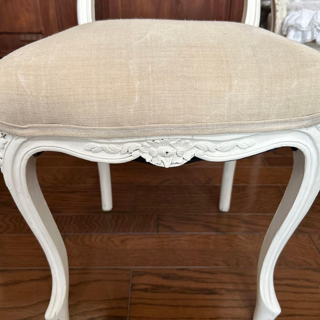 希少　フランスアンティークホワイトチェア　ロカイユ装飾