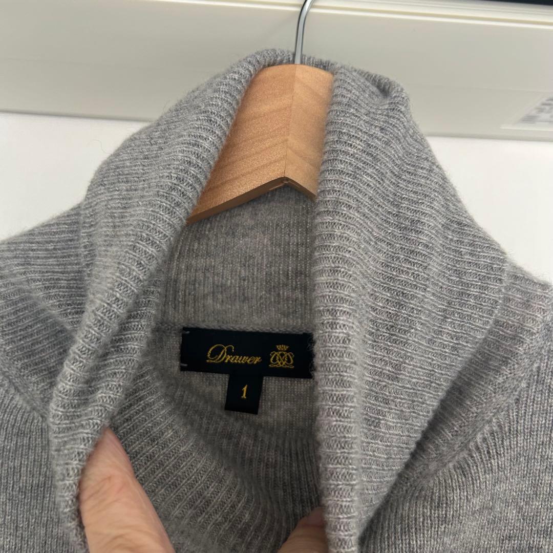 【試着のみ】Drawer カシミヤ リブギャザータートルネック ニット