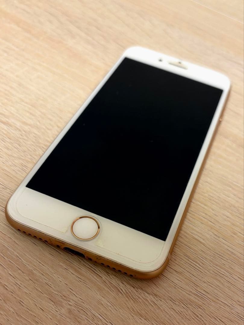 iPhone8 ピンクゴールド