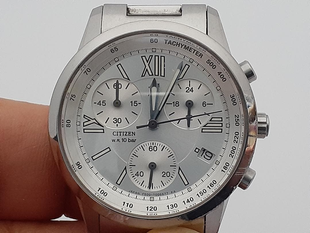 超美品【多機能・稼働品】CITIZEN シチズン クロノグラフ シルバー