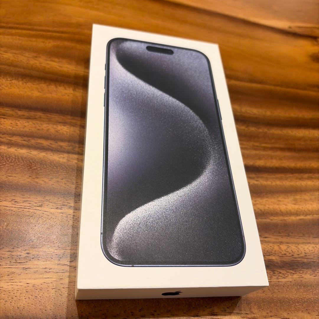 【美品】iPhone 15 Pro Max 256GB ブルー 90%