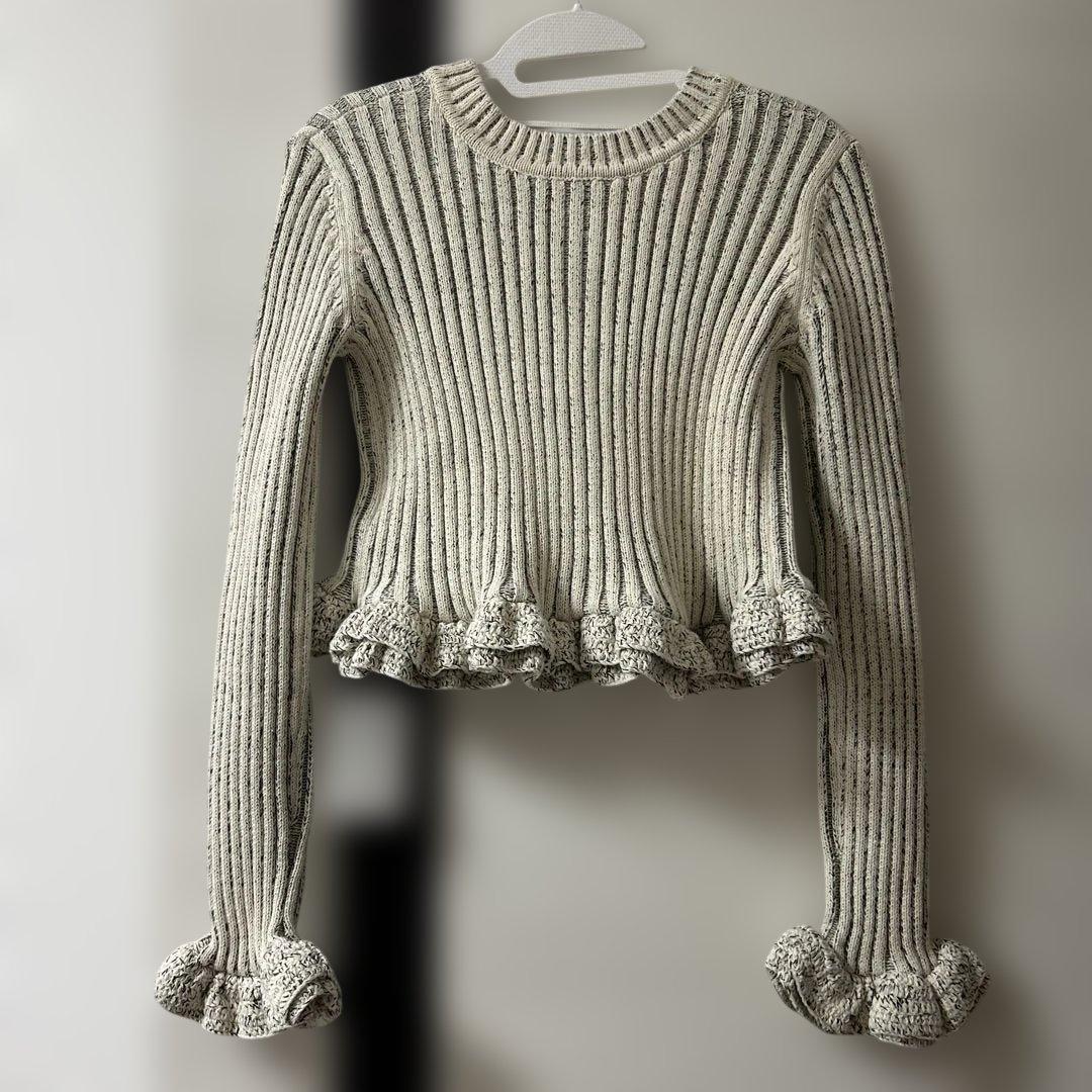 CLANE ★ W FACE SHORT FRILLED KNIT TOPS