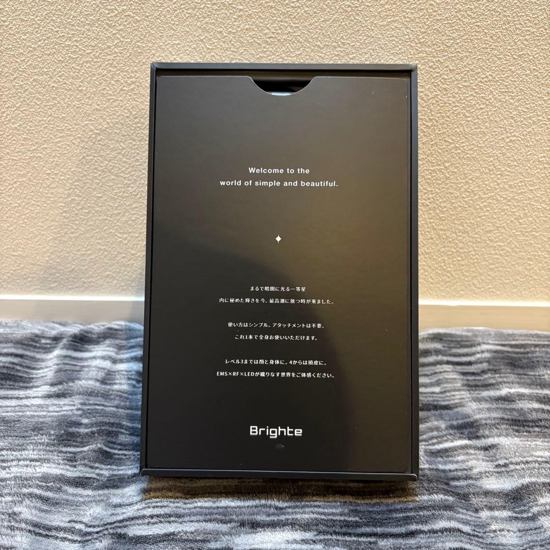 【未使用級極美品】Brighte ELEKIBRUSH ブラック 美顔器