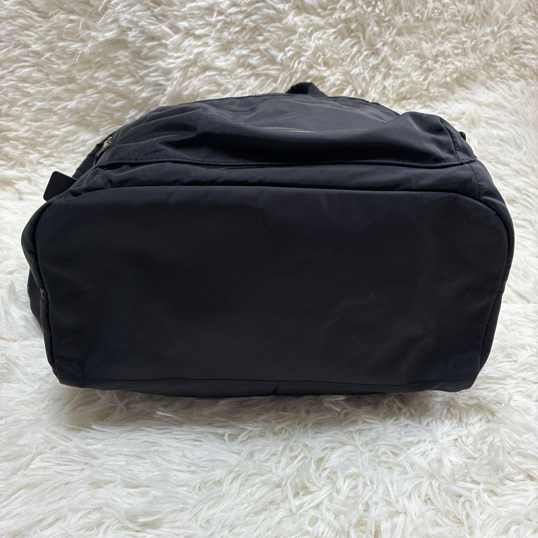 アニエスベー リュックサック A4大容量 ナイロン 黒 ロゴプレート ゴールド