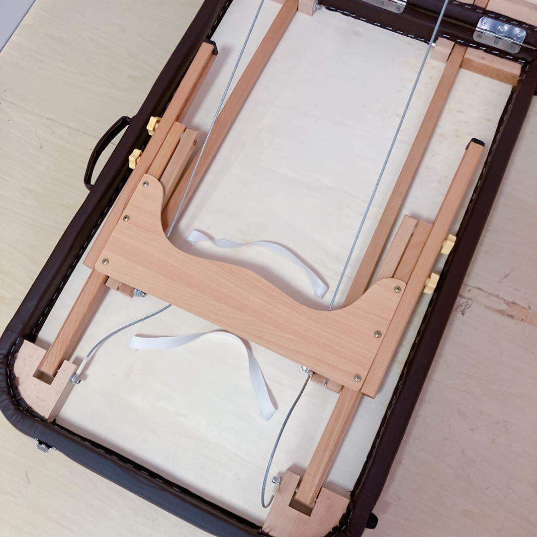 折りたたみ　エステベッド　マッサージベッド　持ち運びカバー付き　簡易ベッド