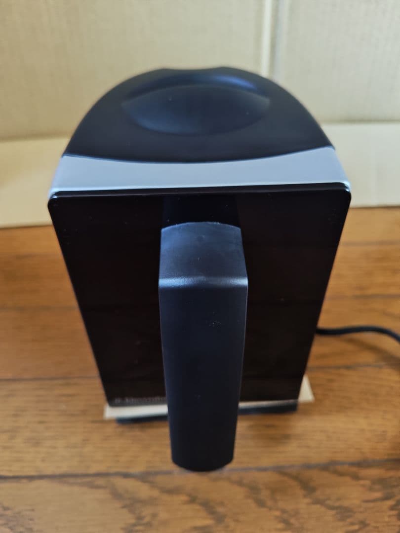 エレクトロラックス　ミニコードレスケトル　EEK4080【匿名配送】