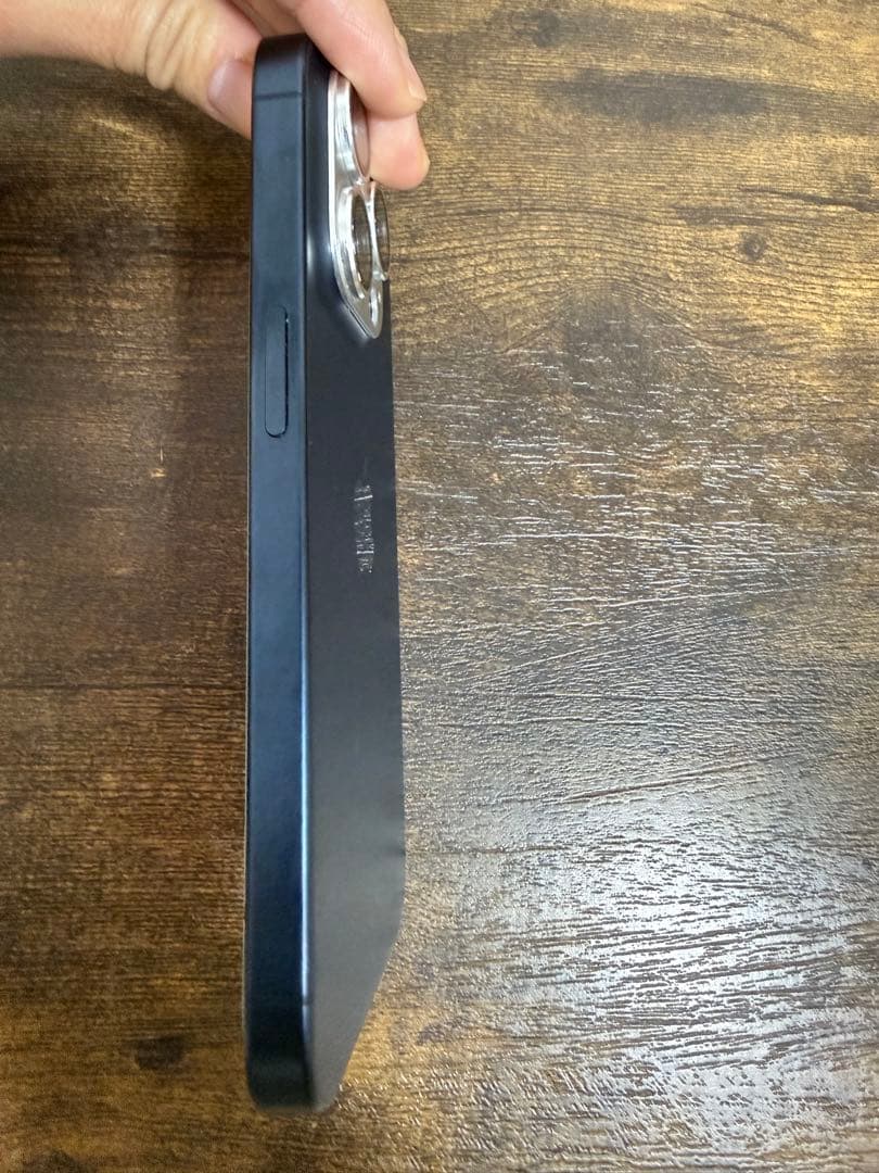 【SIMフリー】Apple iPhone 15 Pro 256gb グラファイト