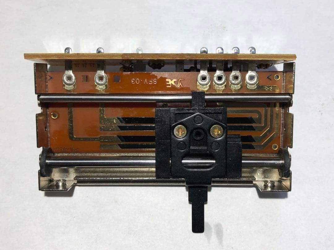 VESTAX PMC-05ProSLVCA フェーダーメンテカットラグパーツ