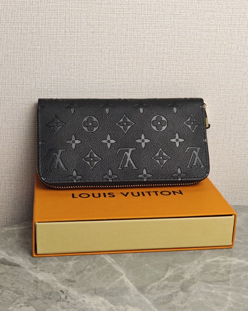 LOUIS VUITTON ジッピーウォレット モノグラムアンプラント 長財布