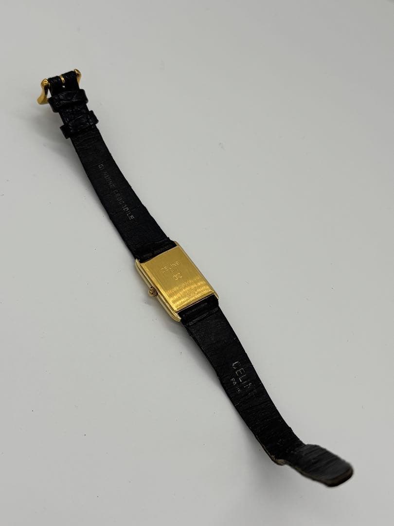 【美品】セリーヌ クォーツ【2610】純正ベルト【稼働品】レディースモデル