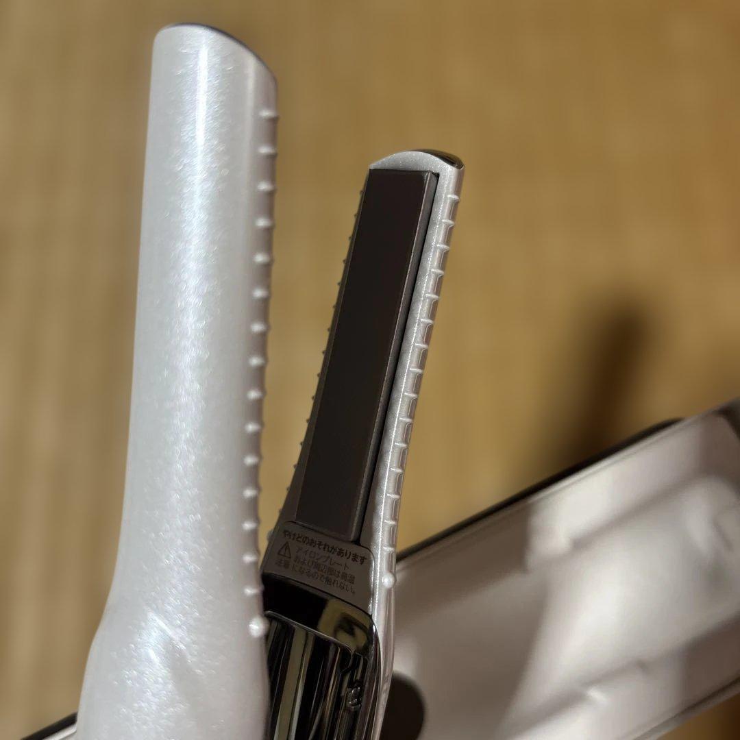 未使用 ReFa リファ フィンガーアイロン ST ホワイト